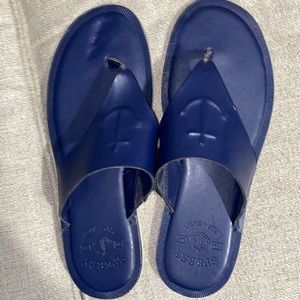 Sperry sandals